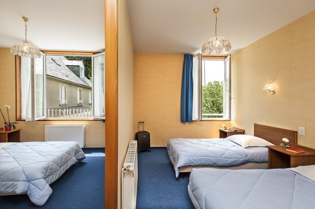 Le Relais De L'Aubrac Hotel Nasbinals Exterior photo